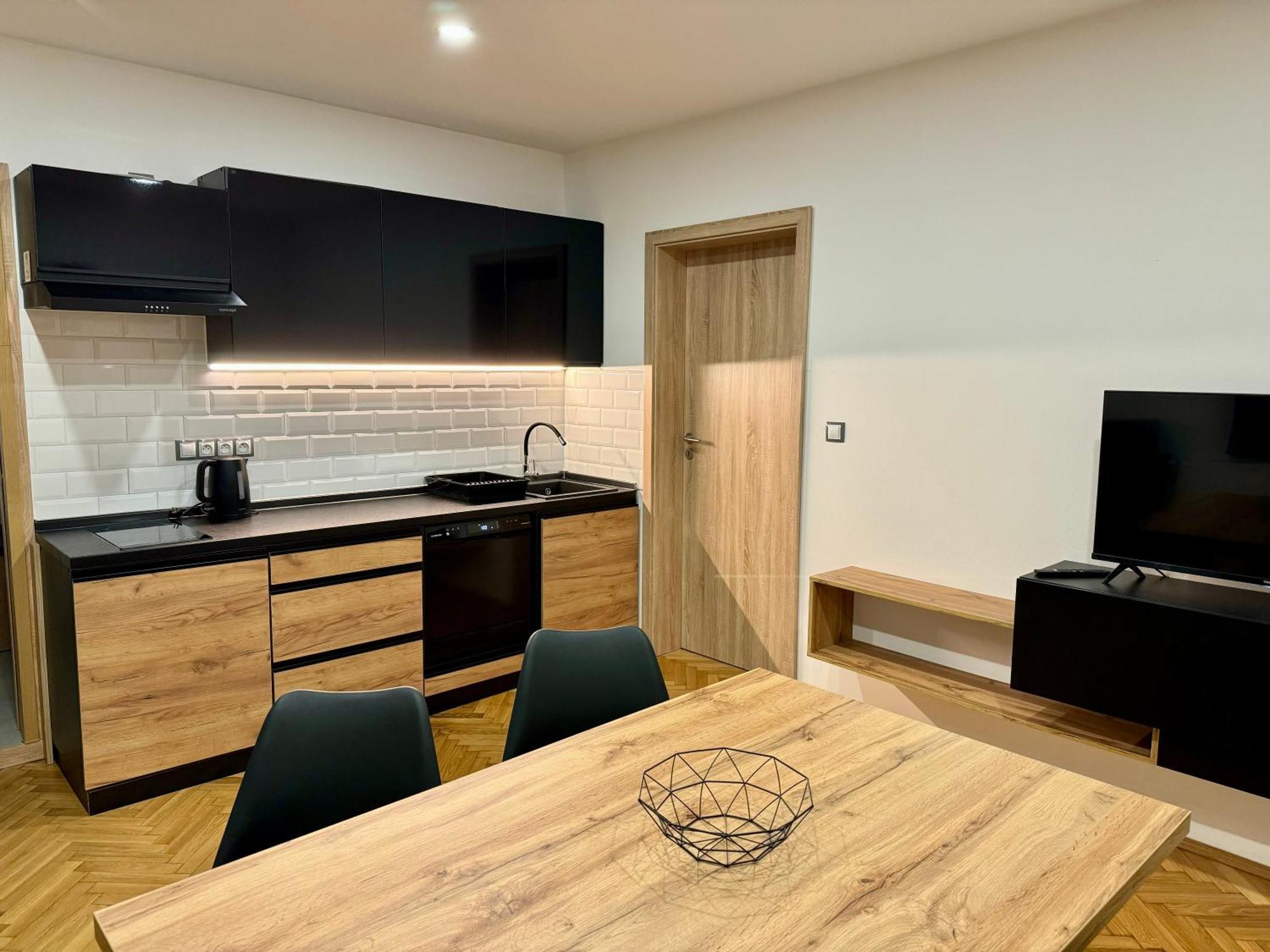 Jizerske Apartmany Ha&Ha Janov nad Nisou Zewnętrze zdjęcie